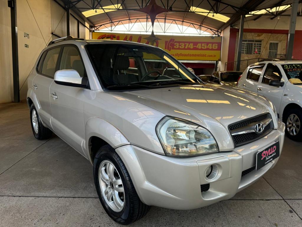 HYUNDAI Tucson - Foto