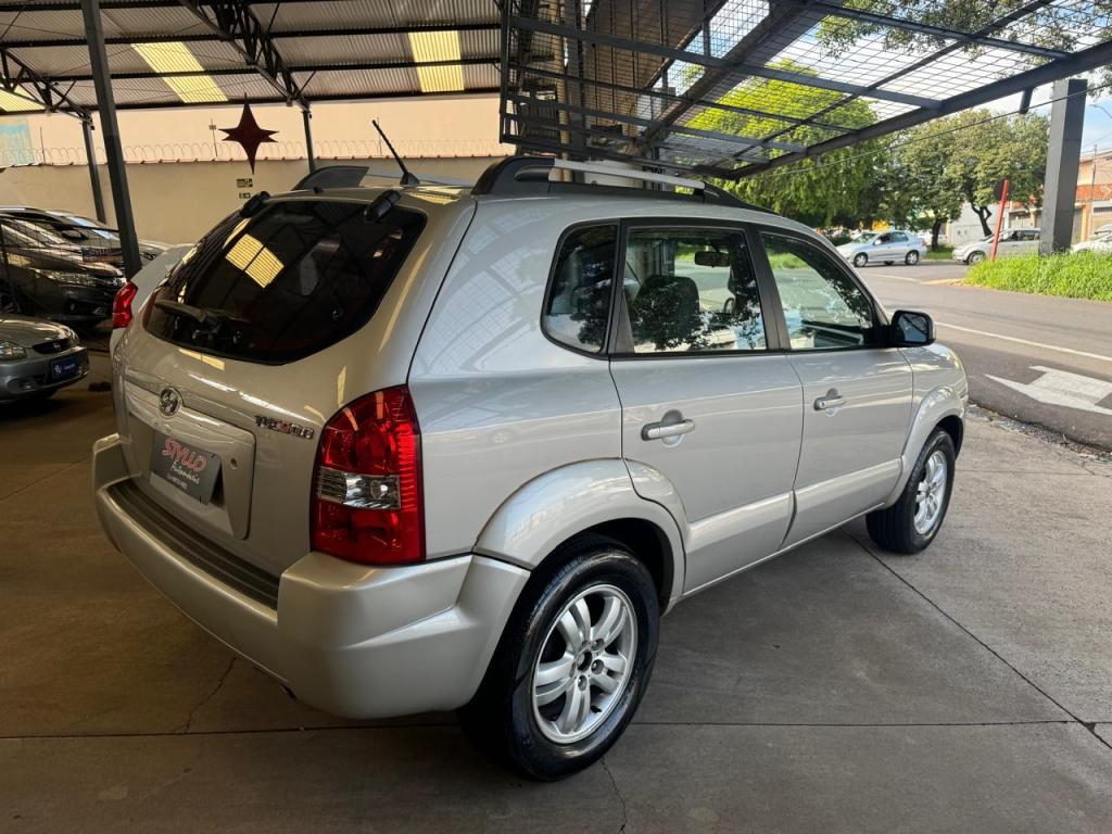 HYUNDAI Tucson - Foto
