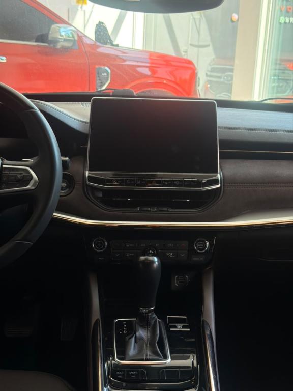 JEEP Commander - Foto