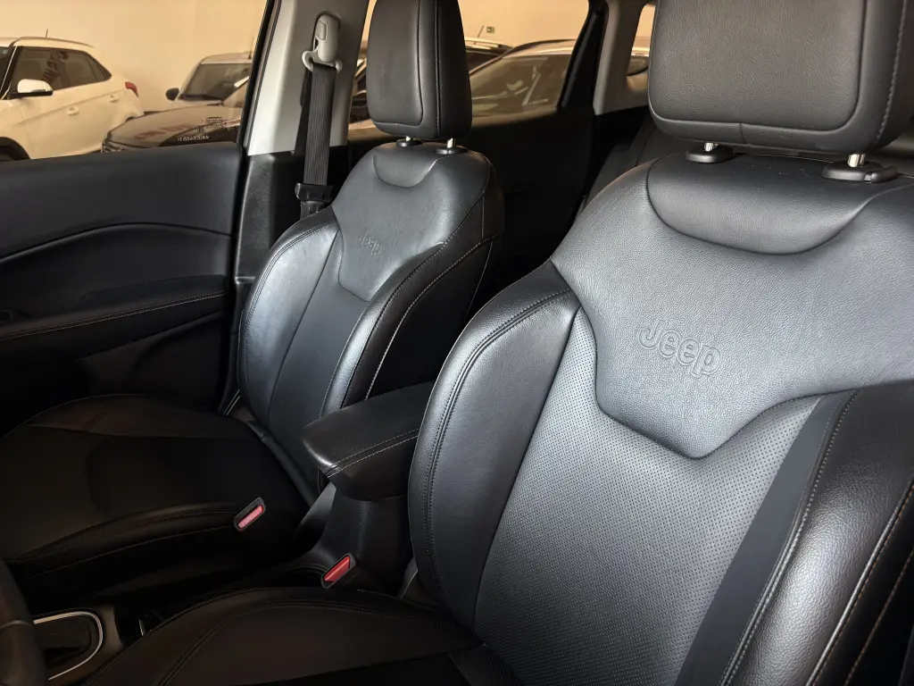 JEEP Compass - Foto