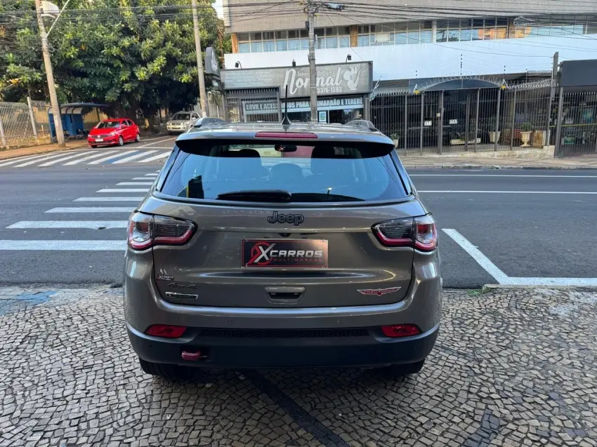 JEEP Compass - Foto