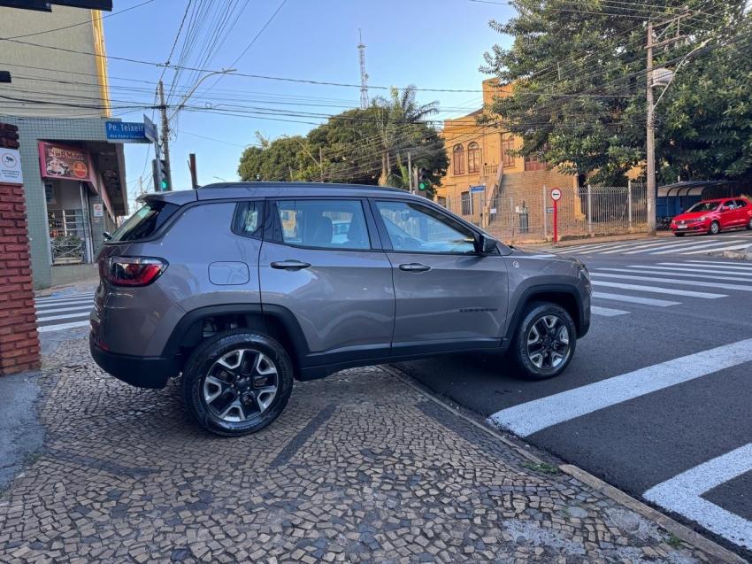 JEEP Compass - Foto