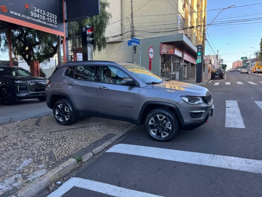 JEEP Compass - Foto