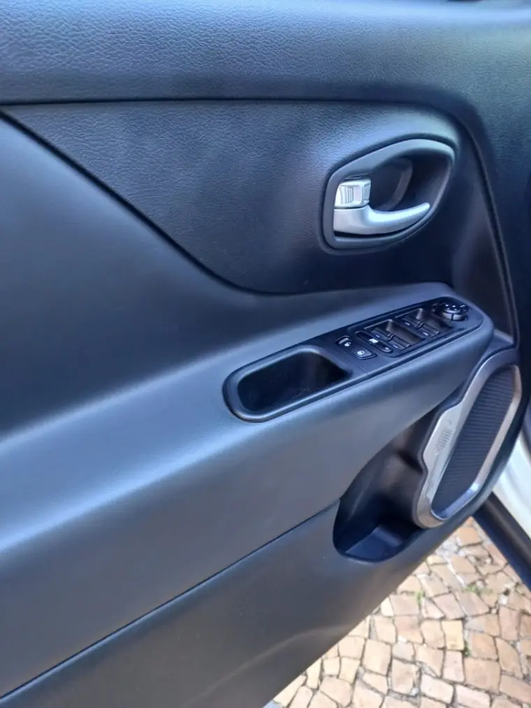 JEEP Renegade - Foto