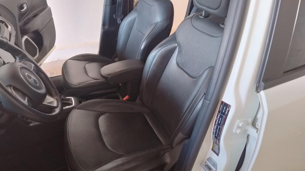 JEEP Renegade - Miniatura