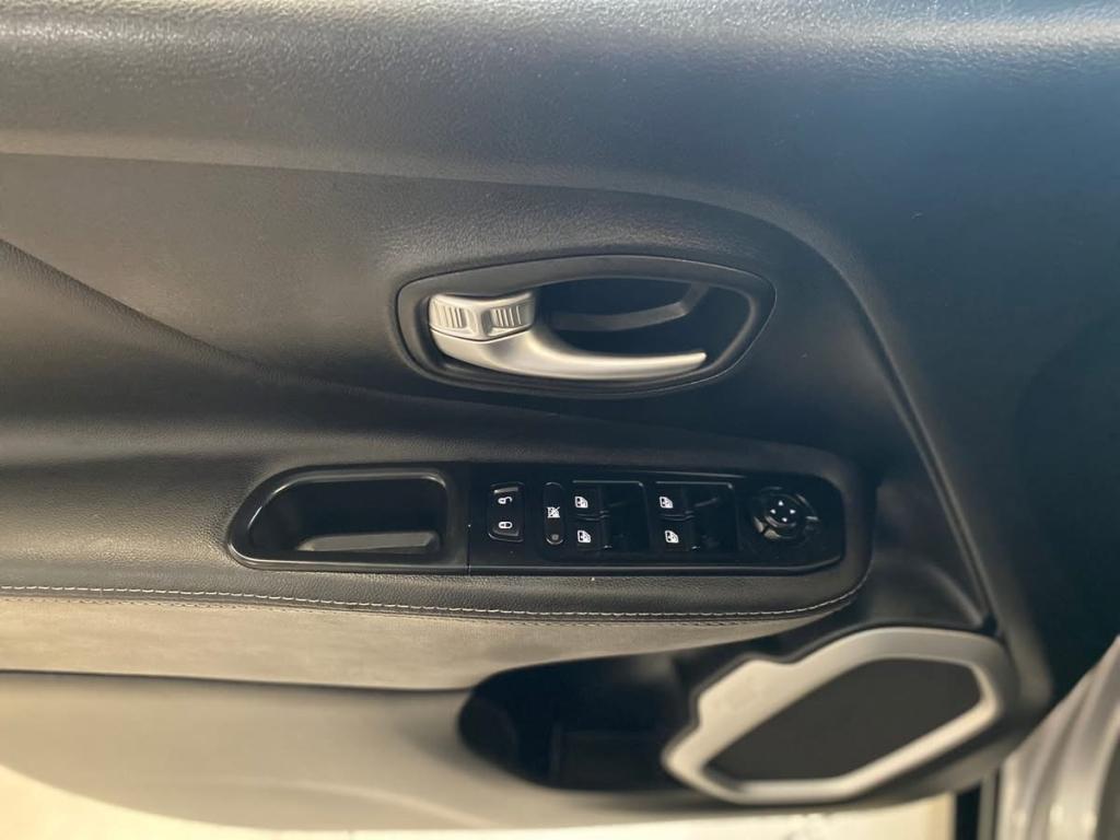 JEEP Renegade - Foto