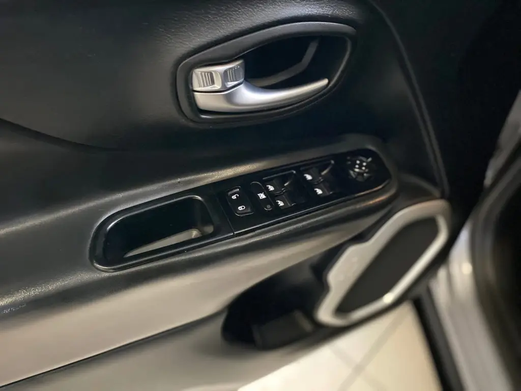 JEEP Renegade - Foto
