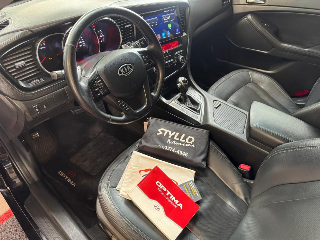 KIA Optima - Foto