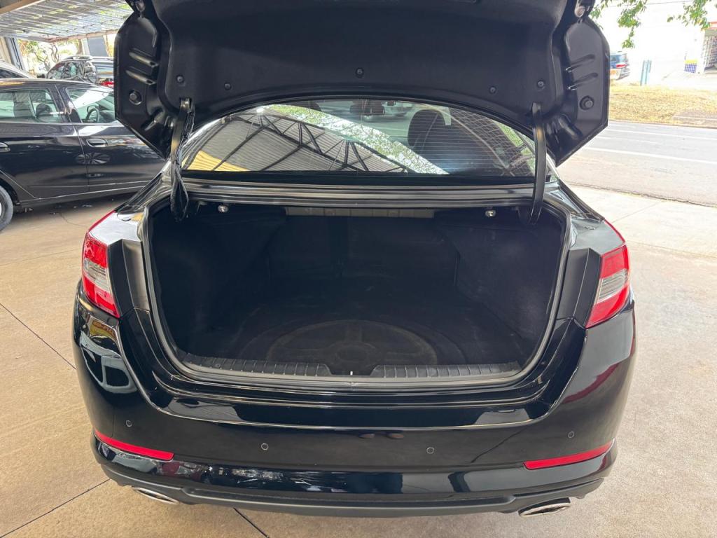KIA Optima - Foto