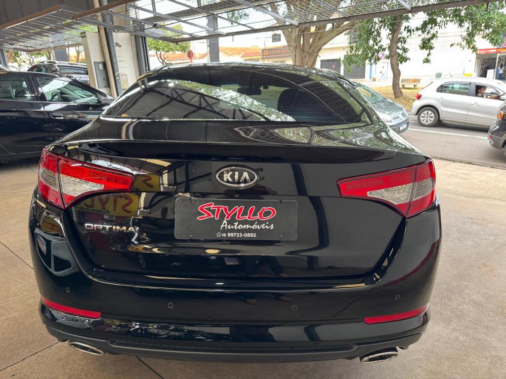 KIA Optima - Foto