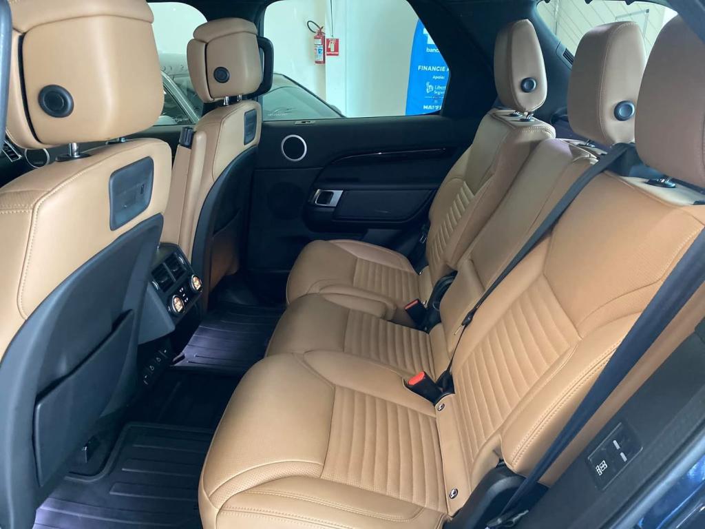 LAND ROVER Discovery - Foto