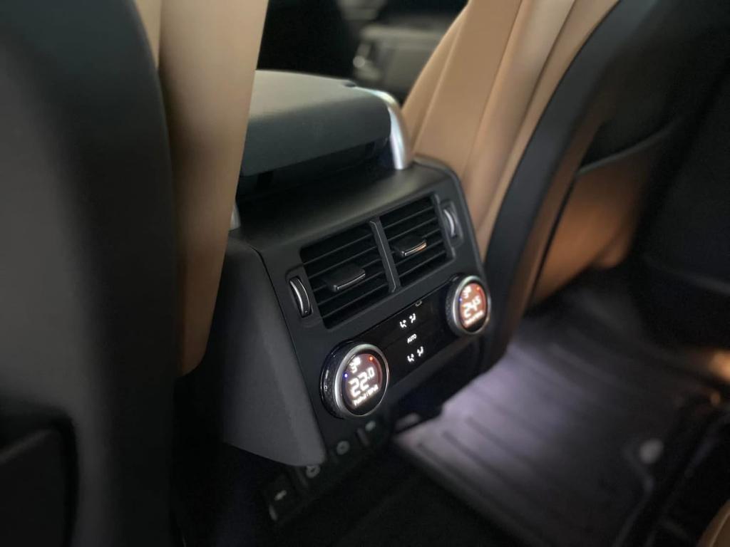 LAND ROVER Discovery - Foto