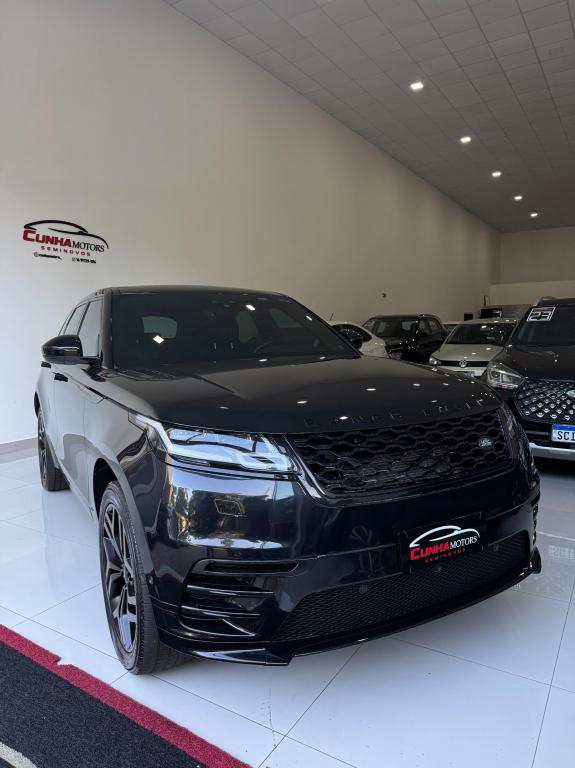 LAND ROVER Range Rover Velar - Foto
