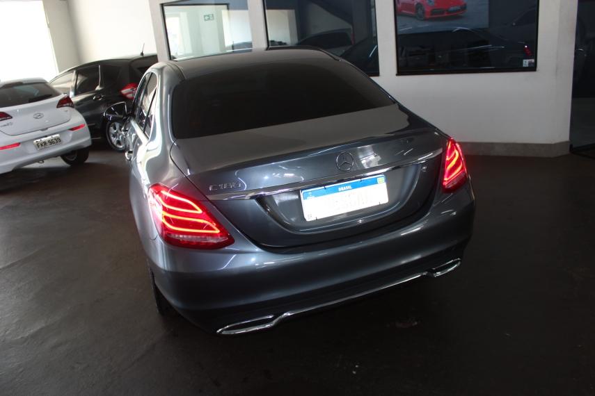 MERCEDES-BENZ C 180 - Foto