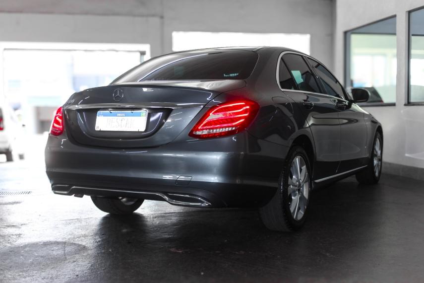 MERCEDES-BENZ C 180 - Foto