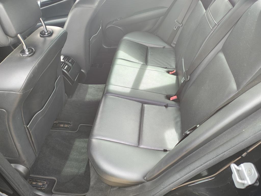 MERCEDES-BENZ C 180 - Foto