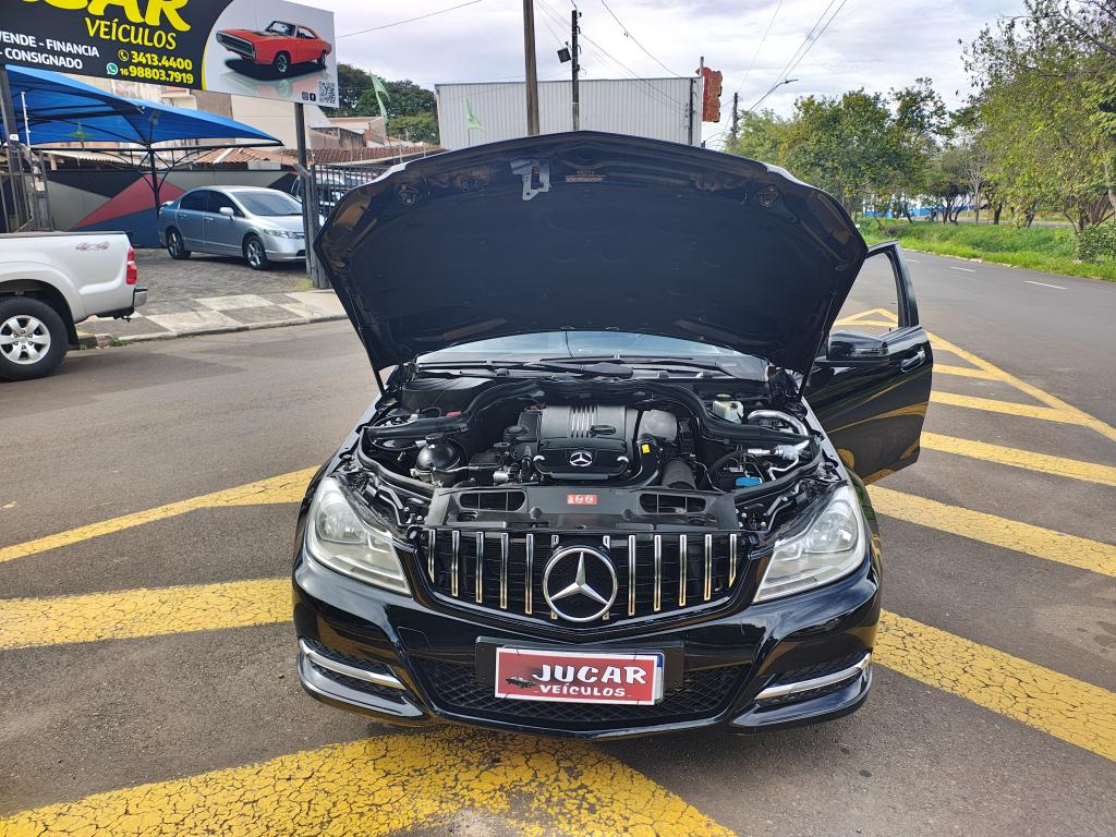 MERCEDES-BENZ C 180 - Foto