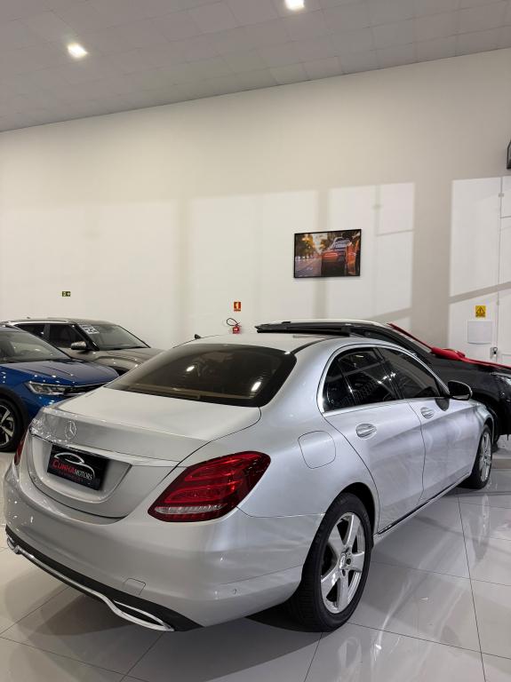 MERCEDES-BENZ C 200 - Foto
