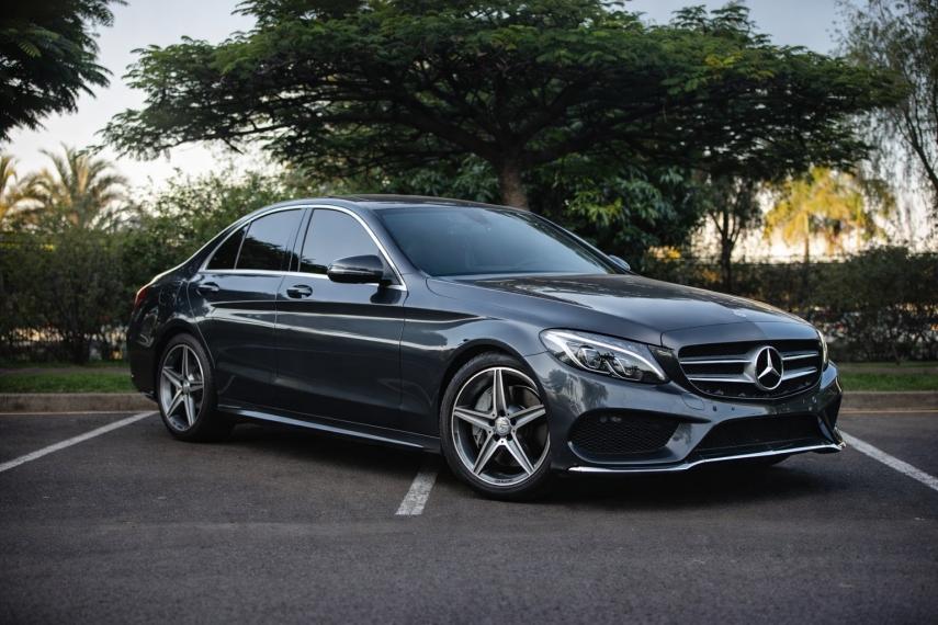 MERCEDES-BENZ C 250