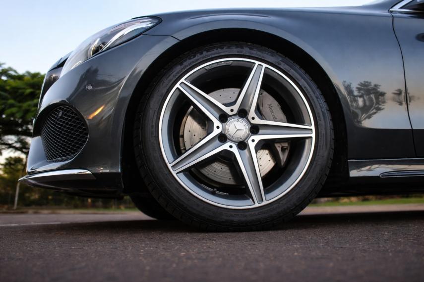 MERCEDES-BENZ C 250 - Foto