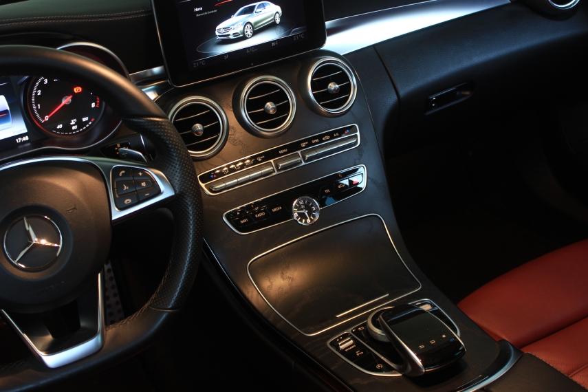 MERCEDES-BENZ C 250 - Foto