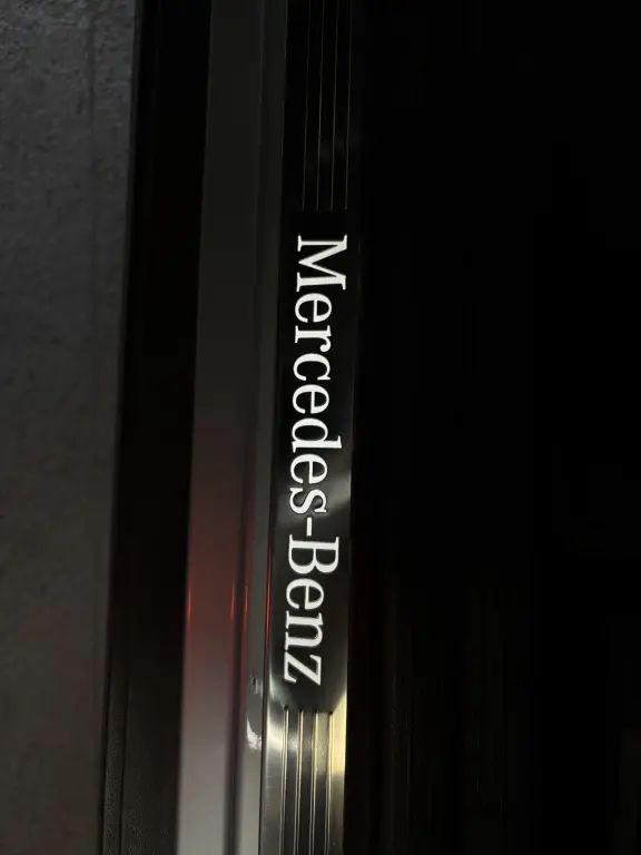 MERCEDES-BENZ GLA 200 - Foto