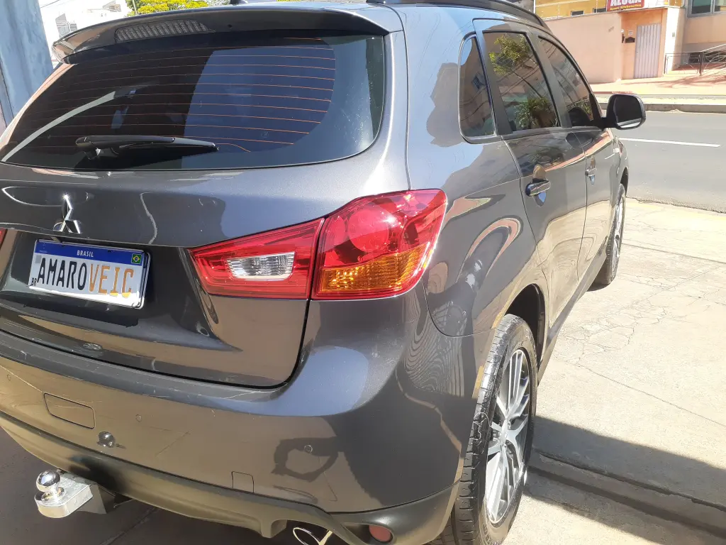 MITSUBISHI ASX - Foto