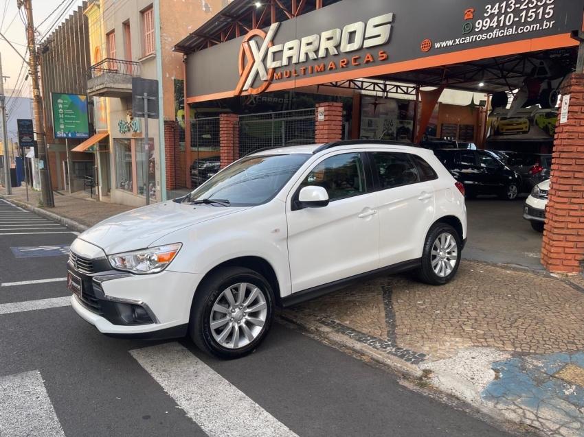 MITSUBISHI ASX - Foto