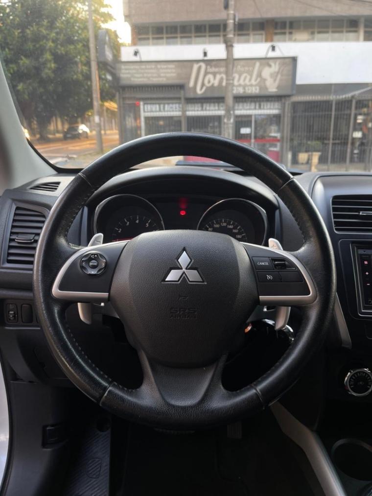 MITSUBISHI ASX - Foto