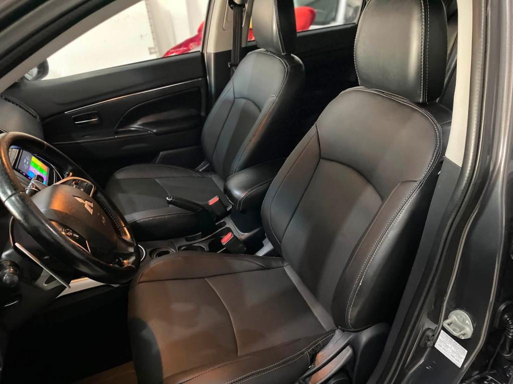 MITSUBISHI ASX - Foto