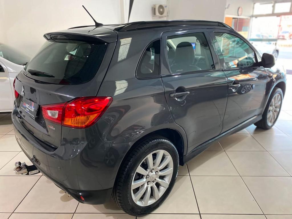 MITSUBISHI ASX - Foto