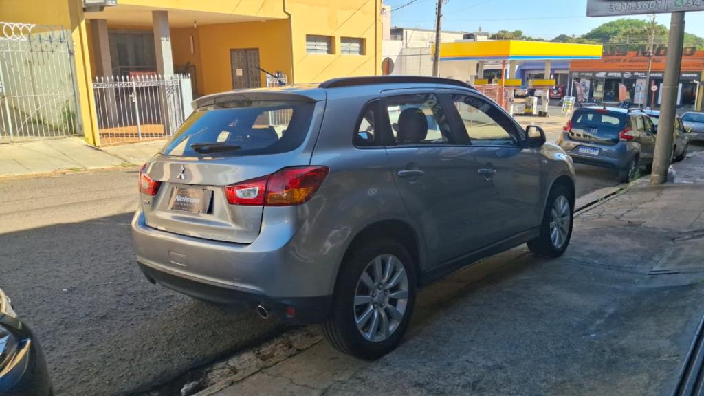 MITSUBISHI ASX - Foto