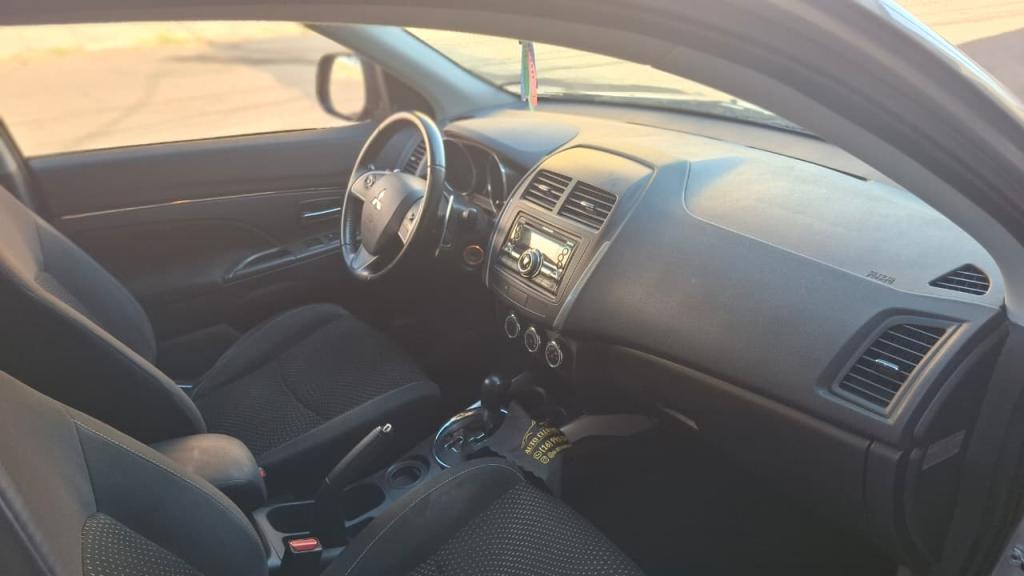 MITSUBISHI ASX - Foto