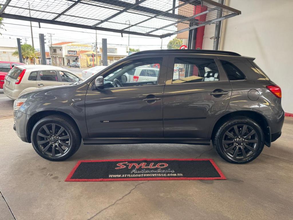 MITSUBISHI ASX - Foto