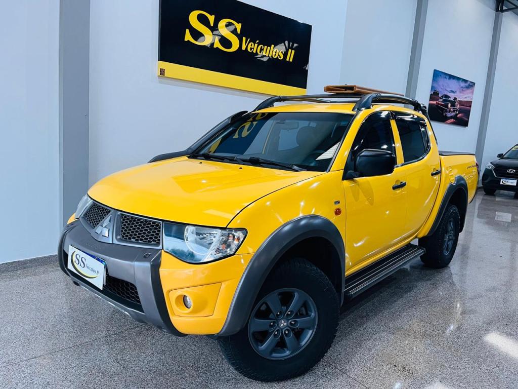 MITSUBISHI L 200 Savana - Foto