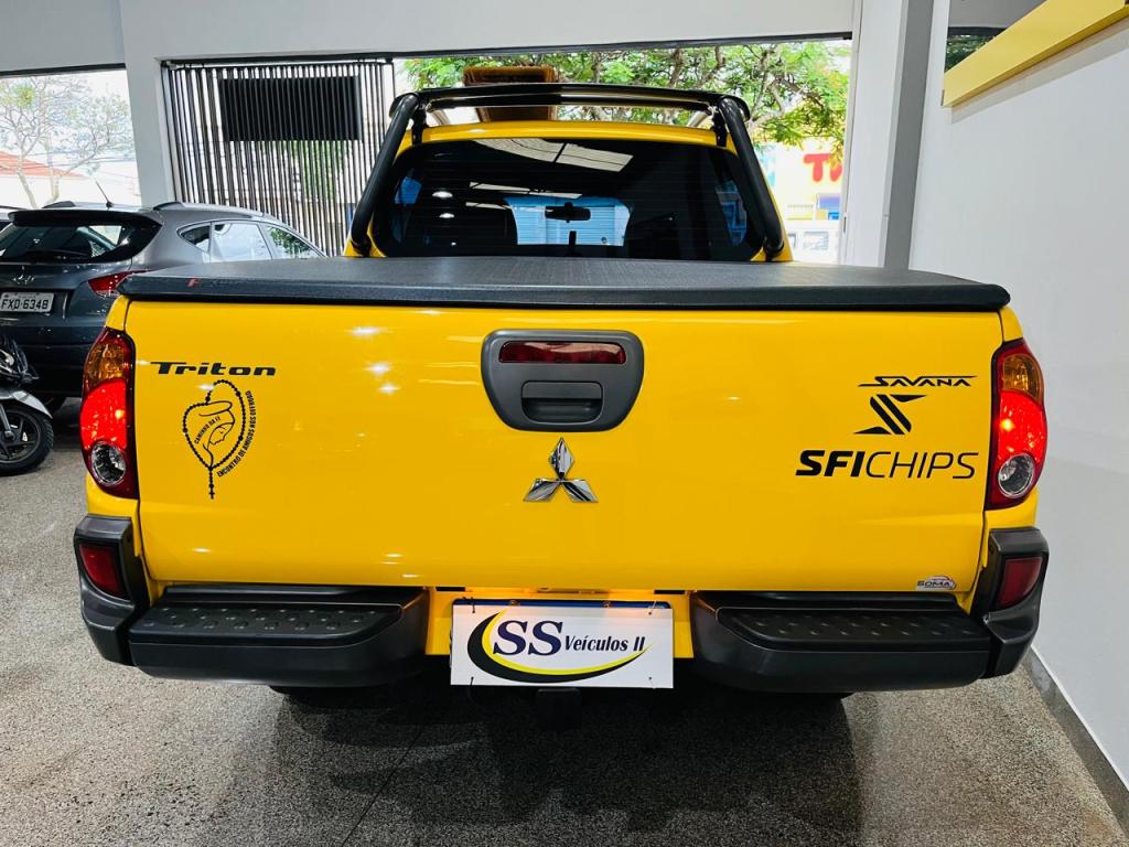 MITSUBISHI L 200 Savana - Foto