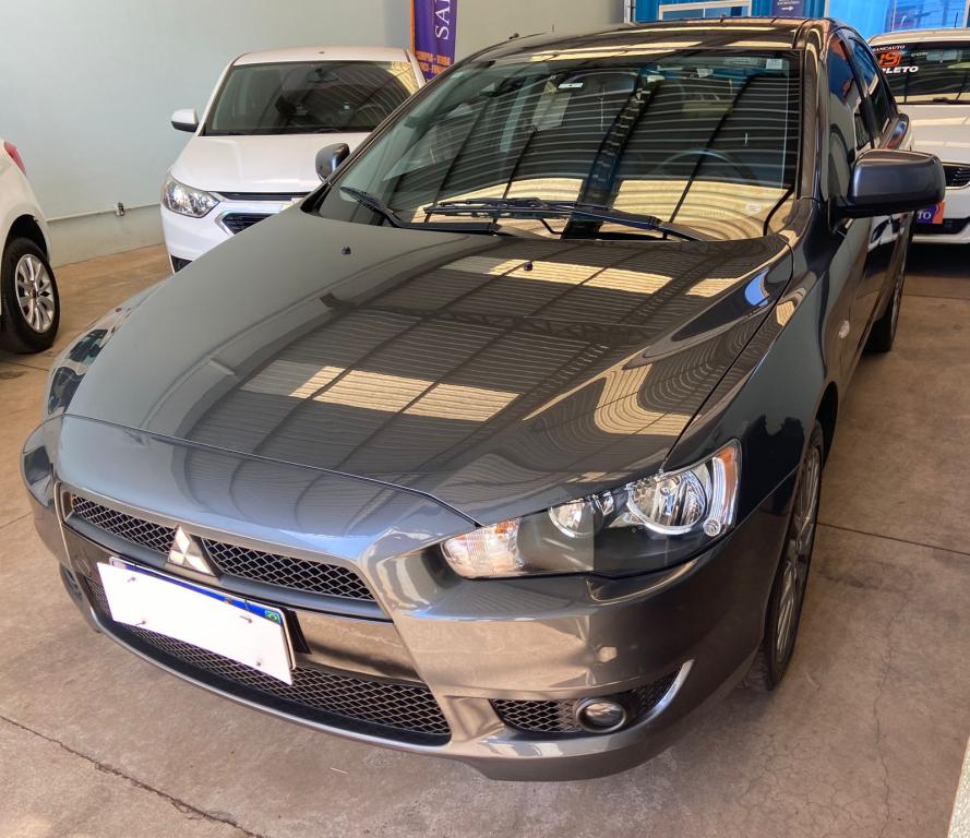 MITSUBISHI Lancer - Foto