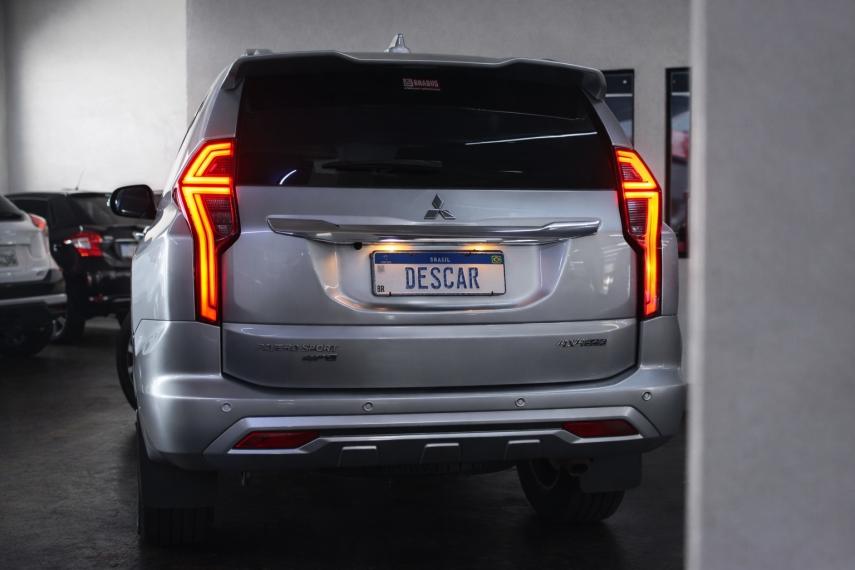 MITSUBISHI Pajero Sport - Foto