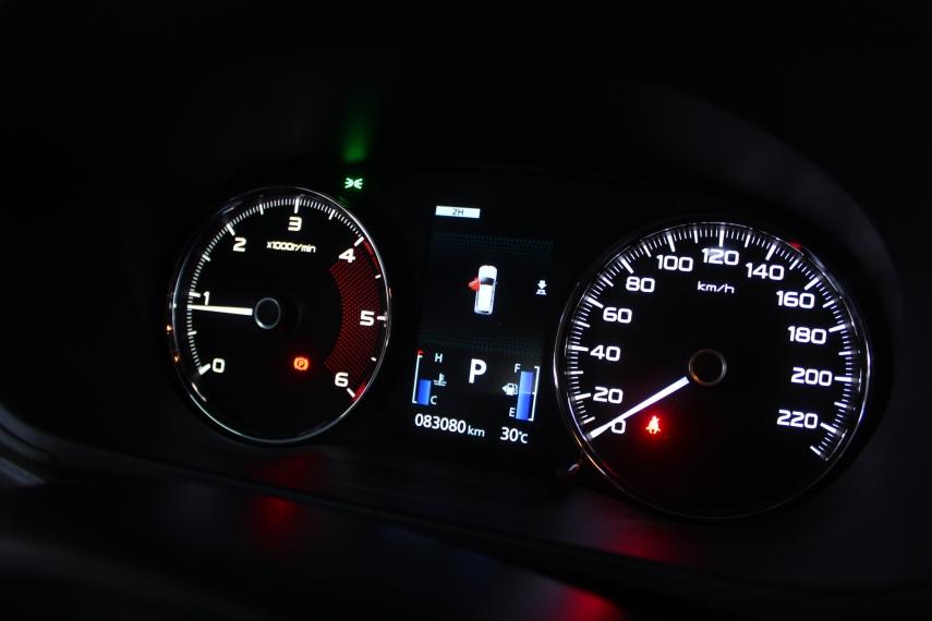 MITSUBISHI Pajero Sport - Foto