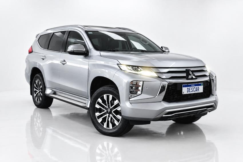 MITSUBISHI Pajero Sport - Foto