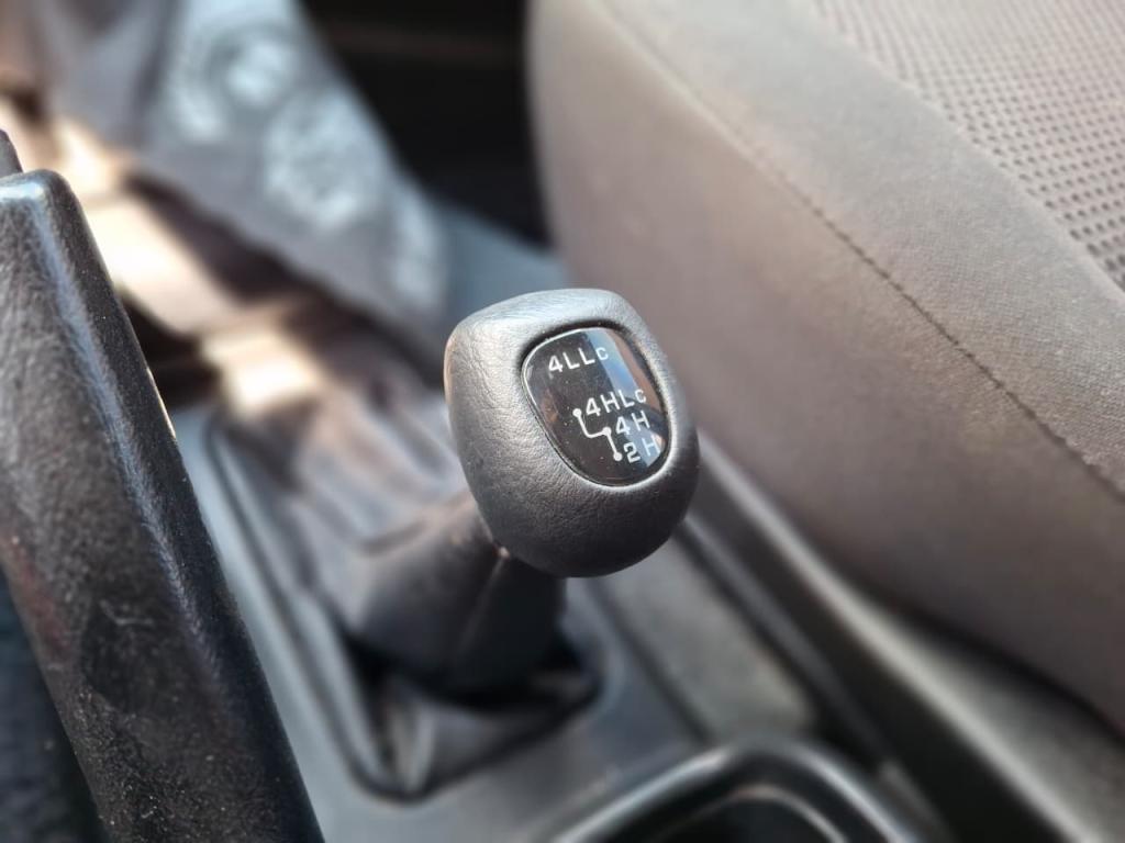 MITSUBISHI Pajero TR4 - Foto