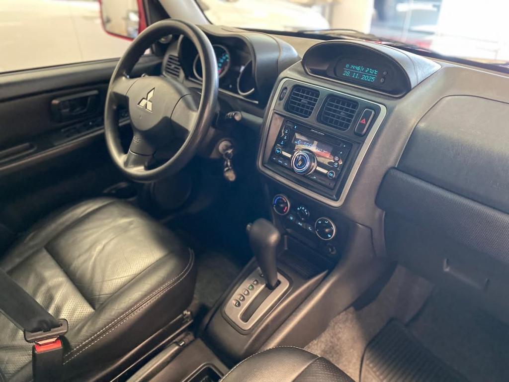 MITSUBISHI Pajero TR4 - Foto