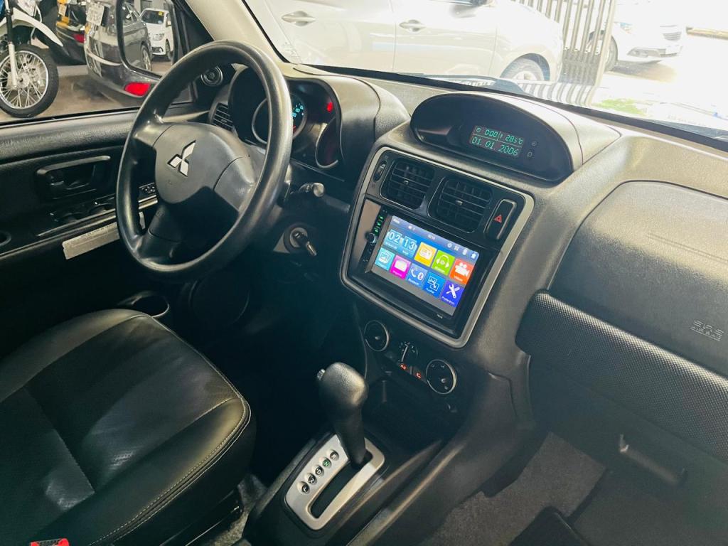 MITSUBISHI Pajero TR4 - Foto