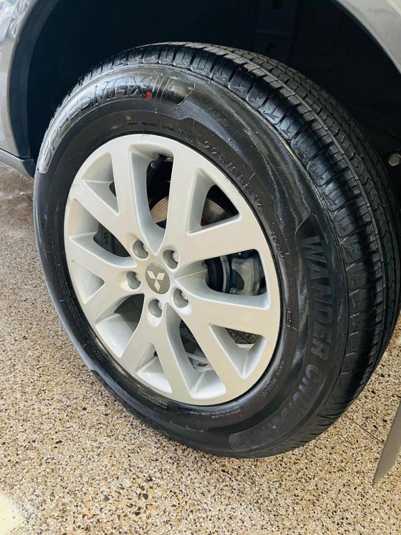 MITSUBISHI Pajero TR4 - Foto