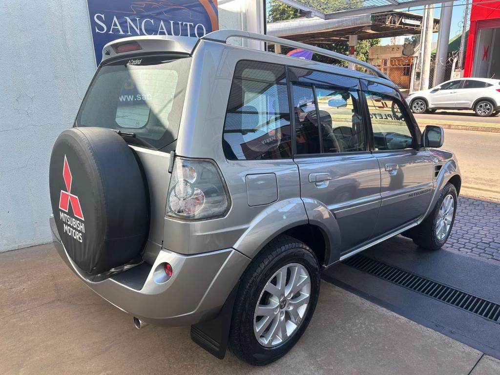MITSUBISHI Pajero TR4 - Foto