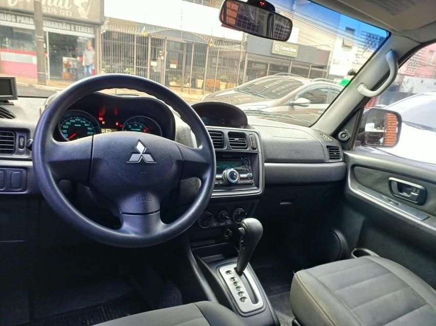 MITSUBISHI Pajero TR4 - Foto