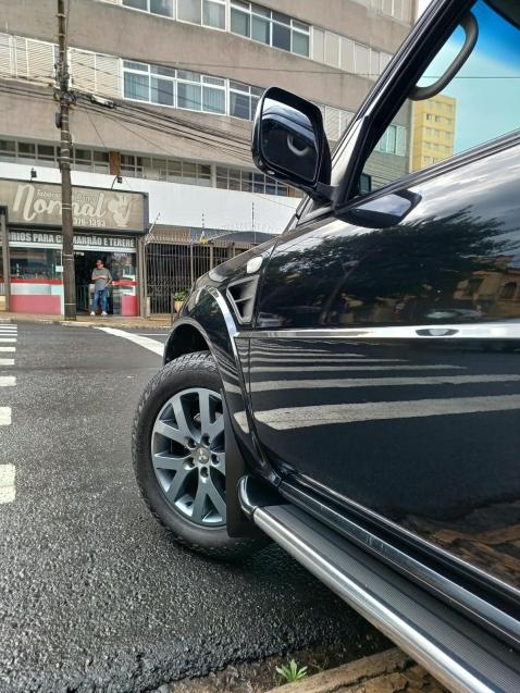 MITSUBISHI Pajero TR4 - Foto