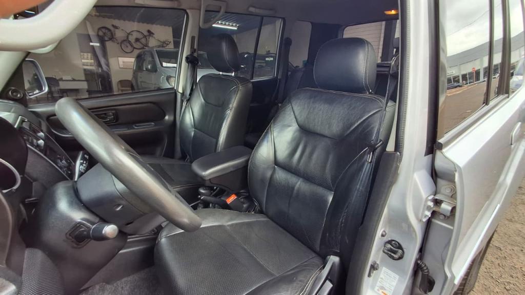 MITSUBISHI Pajero TR4 - Foto