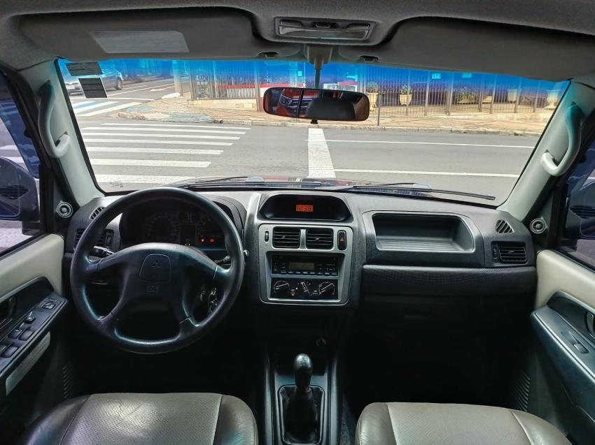 MITSUBISHI Pajero TR4 - Foto