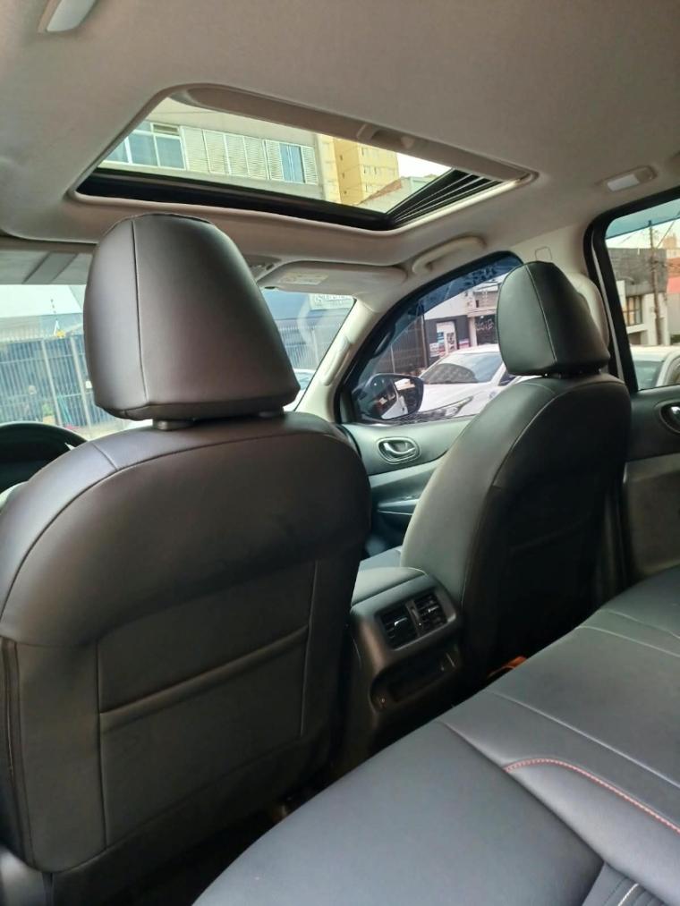 NISSAN Frontier - Foto
